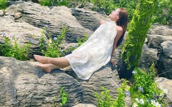 国产一卡2卡3卡4卡影视果冻